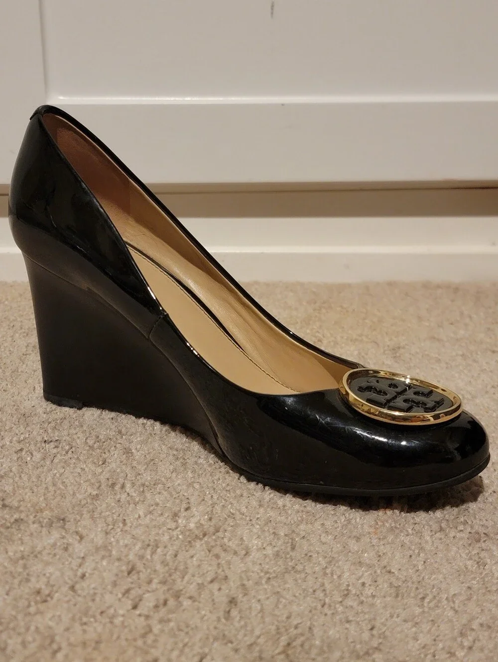 Tory Burch Twiggie Black Patent Leather Wedge Heels Size 8